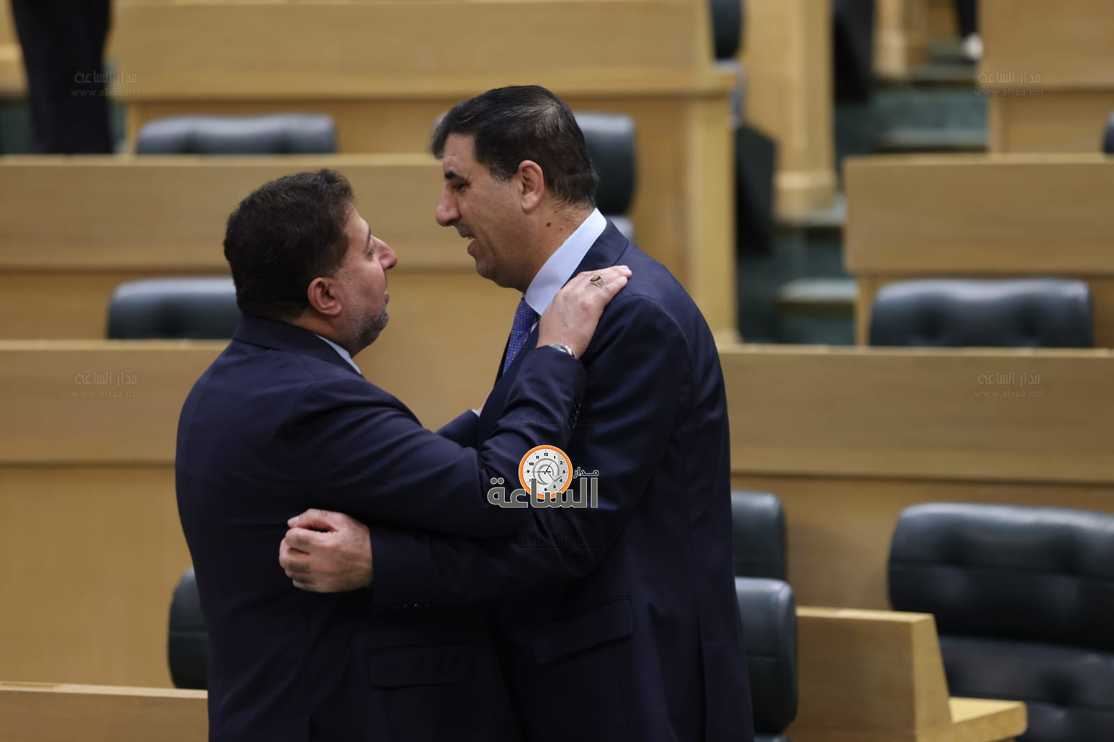 Madar Al-Saa Images 0.33846133631153497