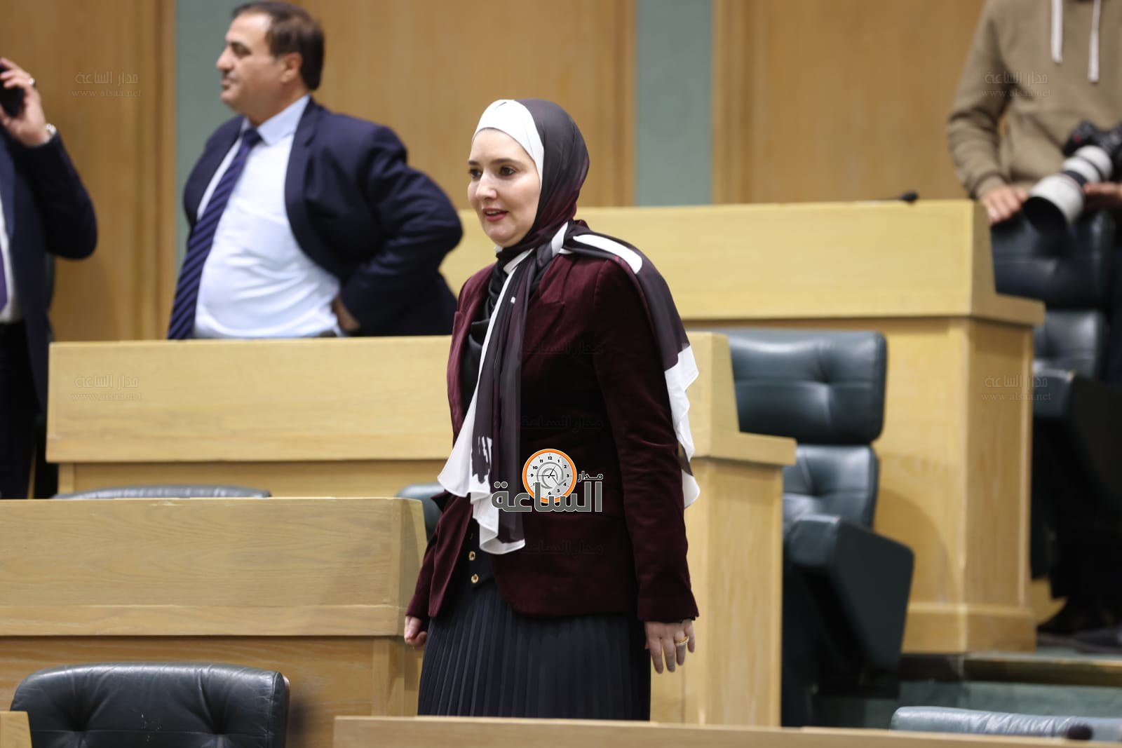 Madar Al-Saa Images 0.343225284332319