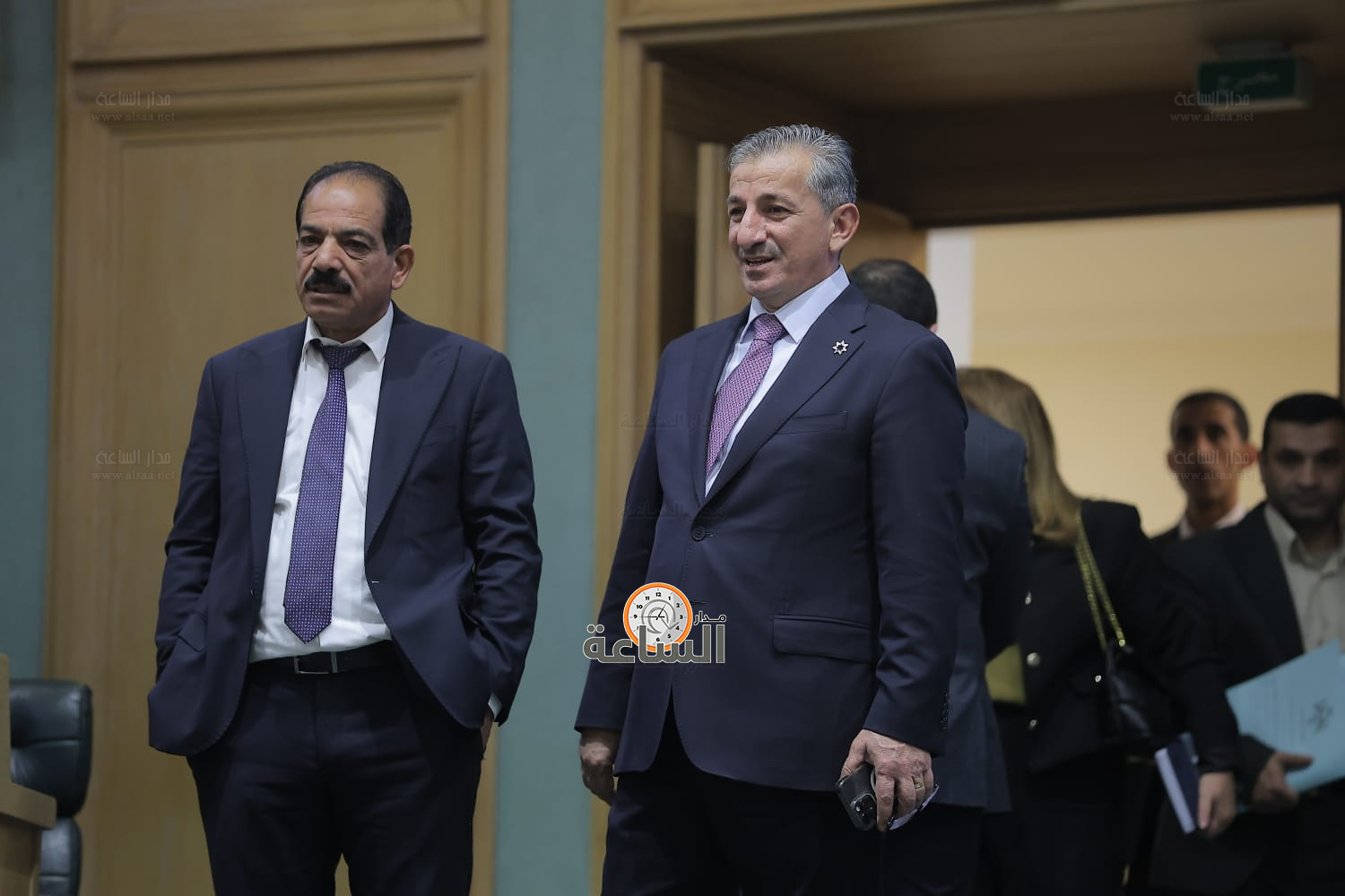 Madar Al-Saa Images 0.8348619582943846