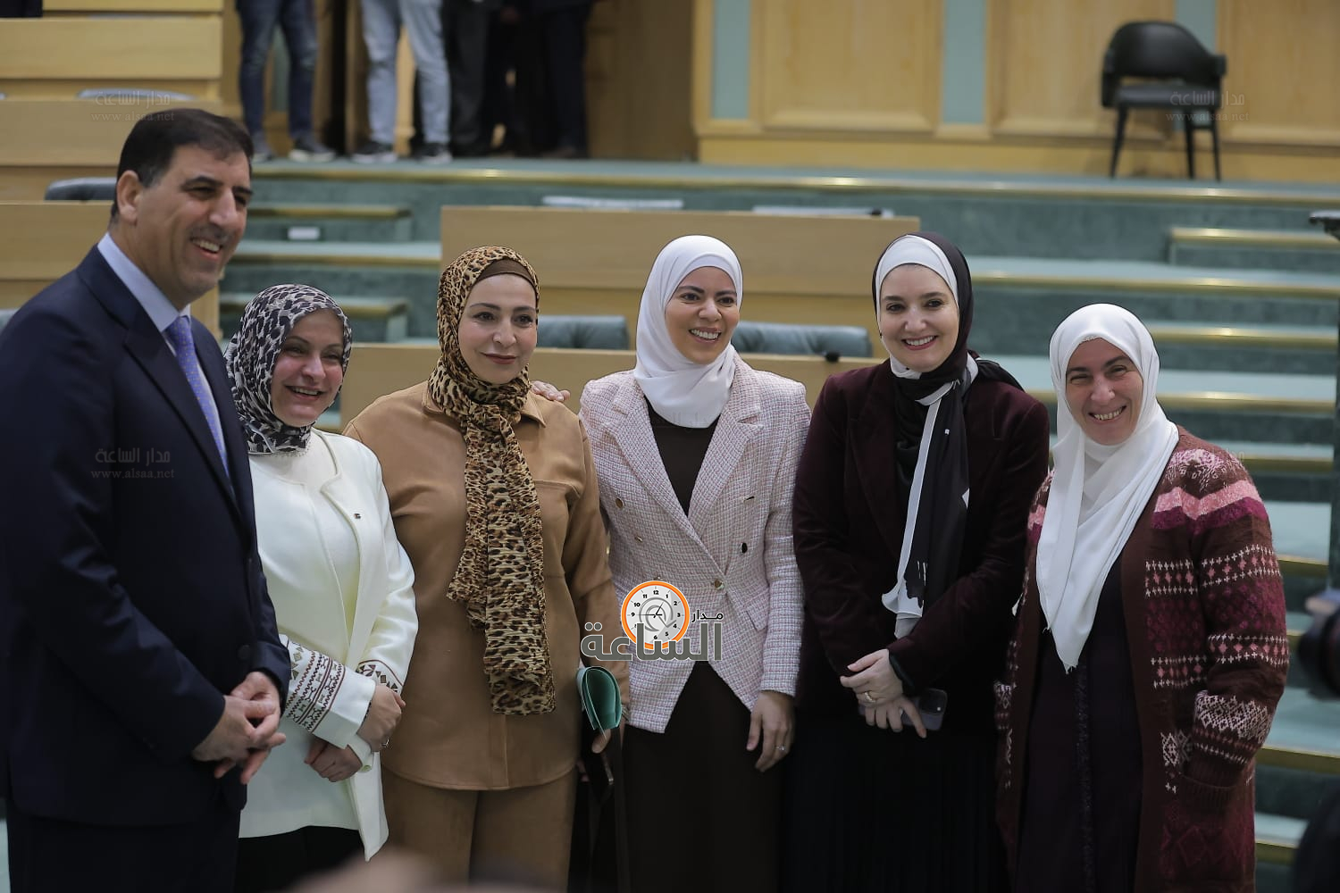 Madar Al-Saa Images 0.4534867587125708