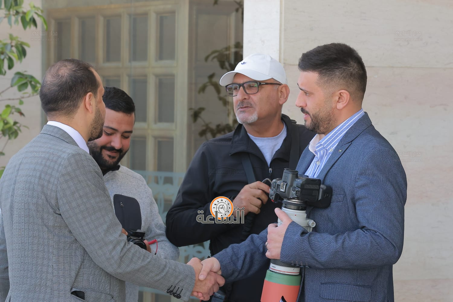 Madar Al-Saa Images 0.5204417805259319