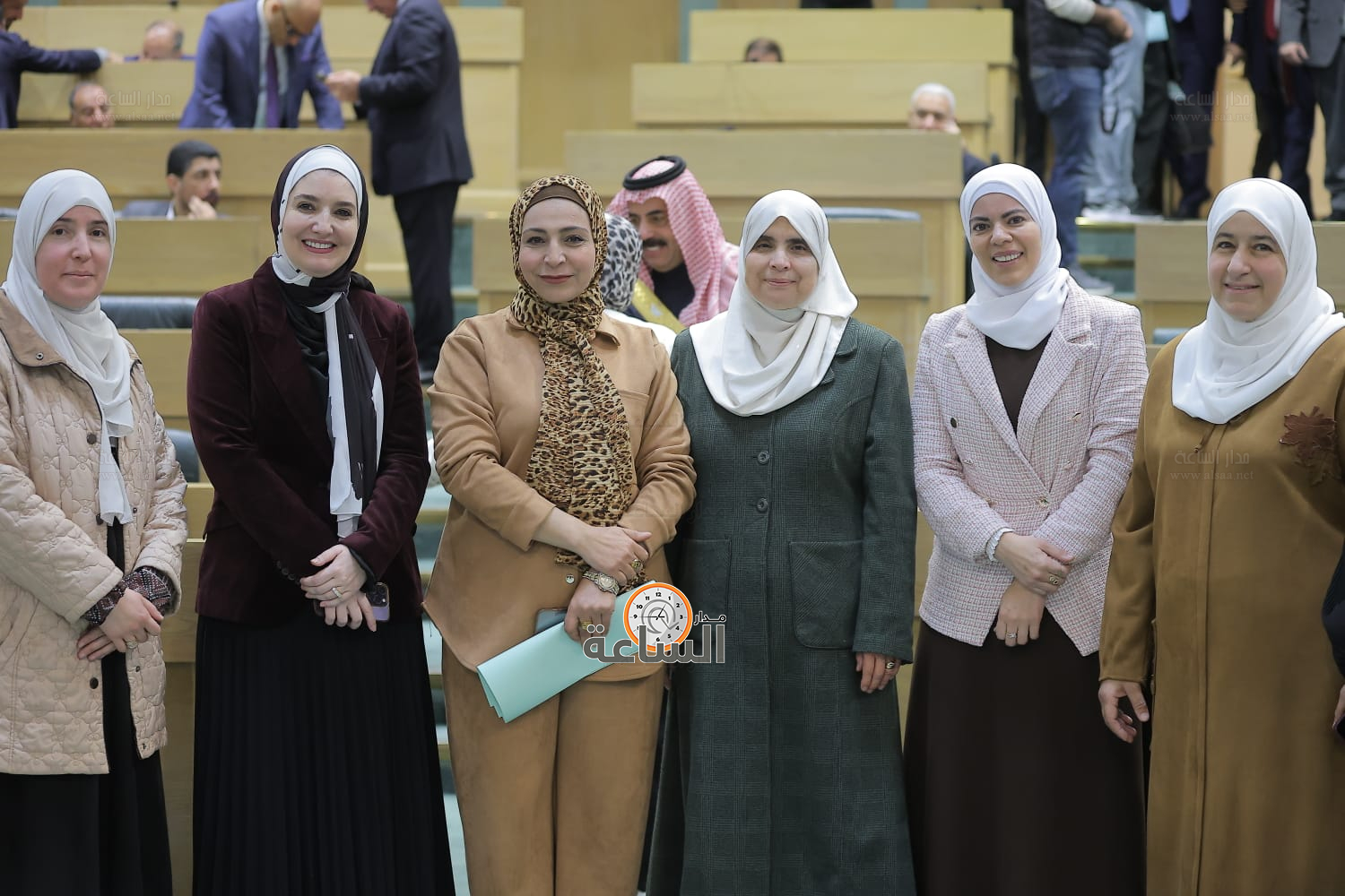 Madar Al-Saa Images 0.8810181602315694