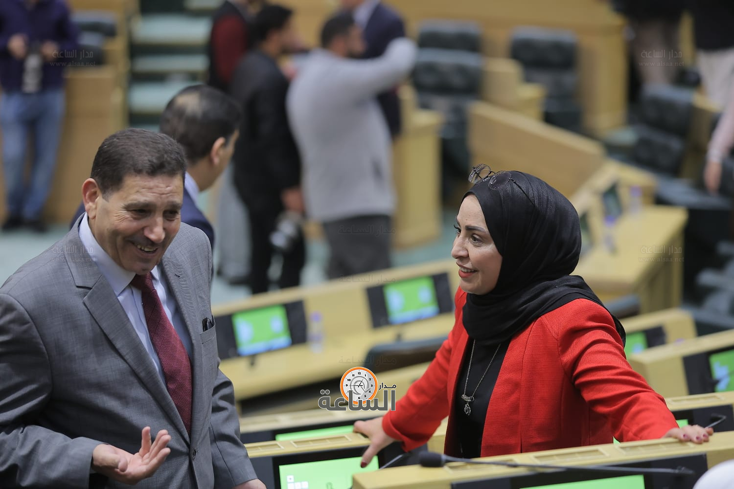 Madar Al-Saa Images 0.18597083458532582