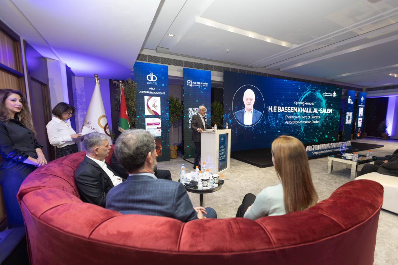 Madar Al-Saa Images 0.6562193485152449