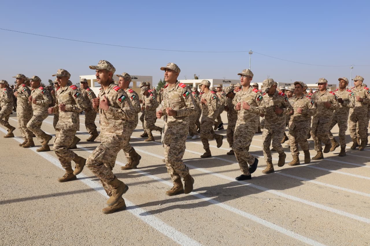 Madar Al-Saa Images 0.30424160231017894