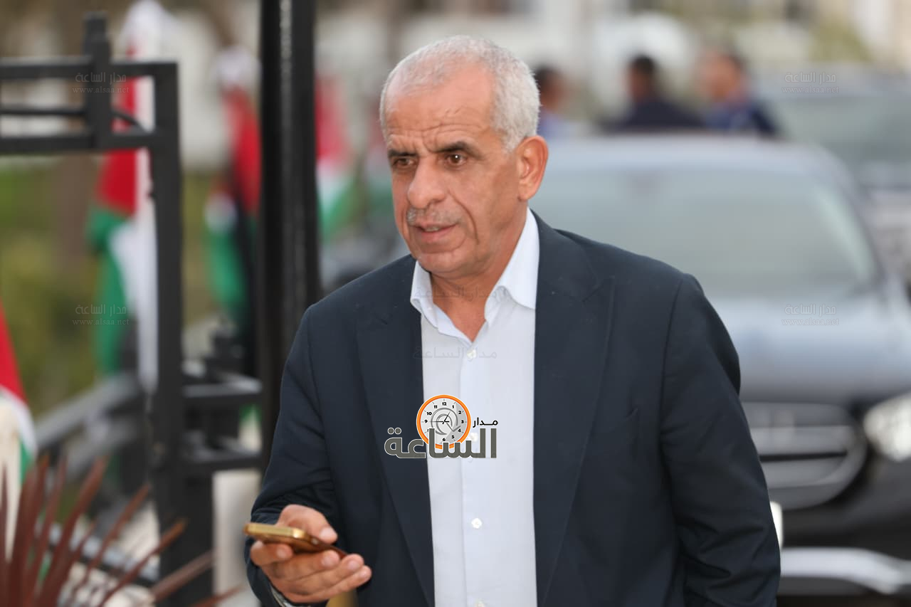 Madar Al-Saa Images 0.33146117794707675