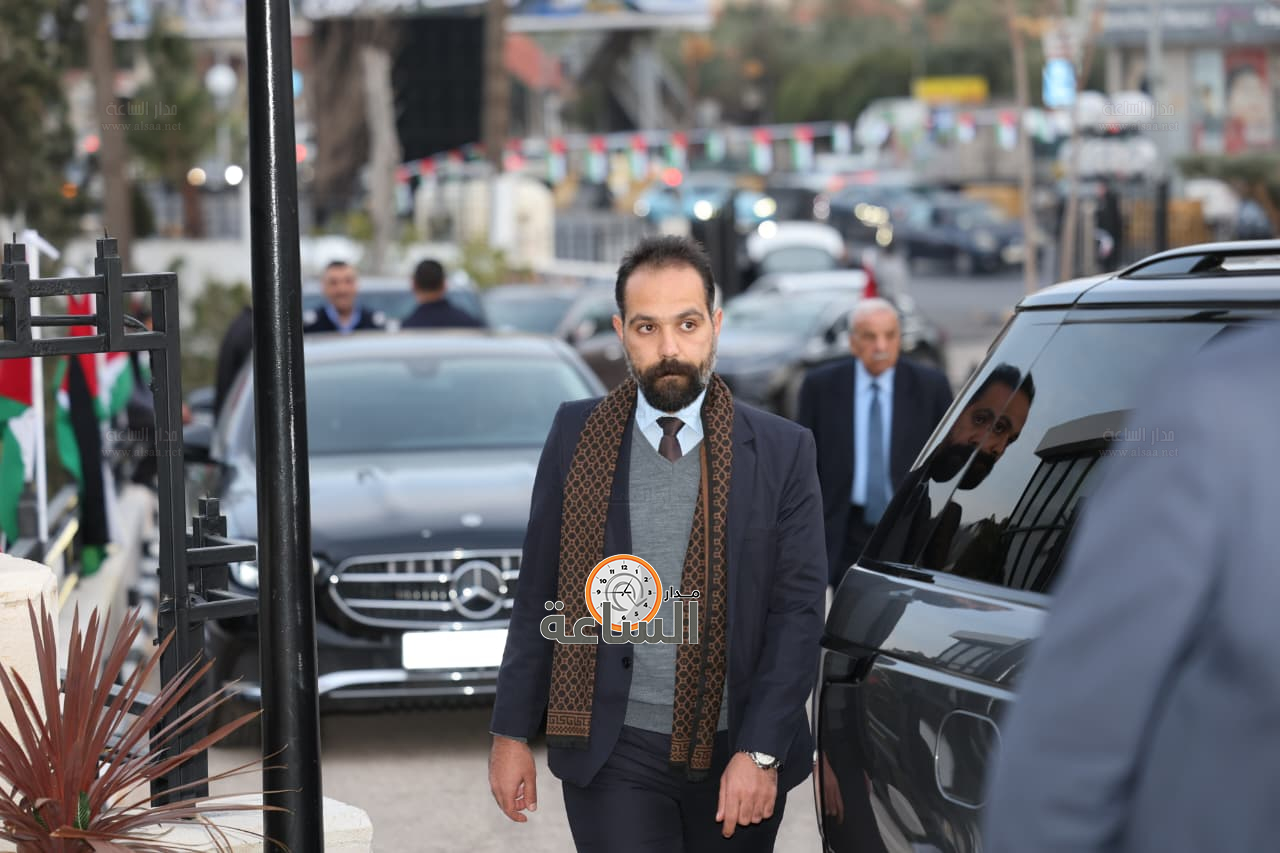 Madar Al-Saa Images 0.4702202644846598