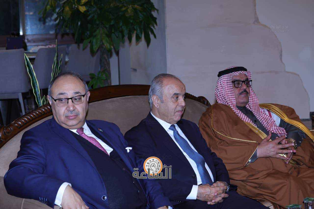 Madar Al-Saa Images 0.6017537105034599