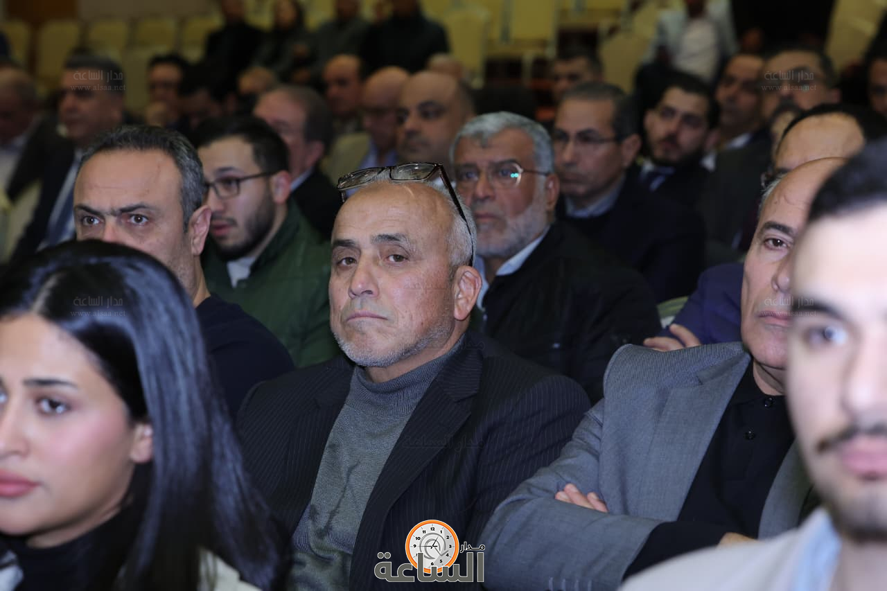 Madar Al-Saa Images 0.12202407778862501