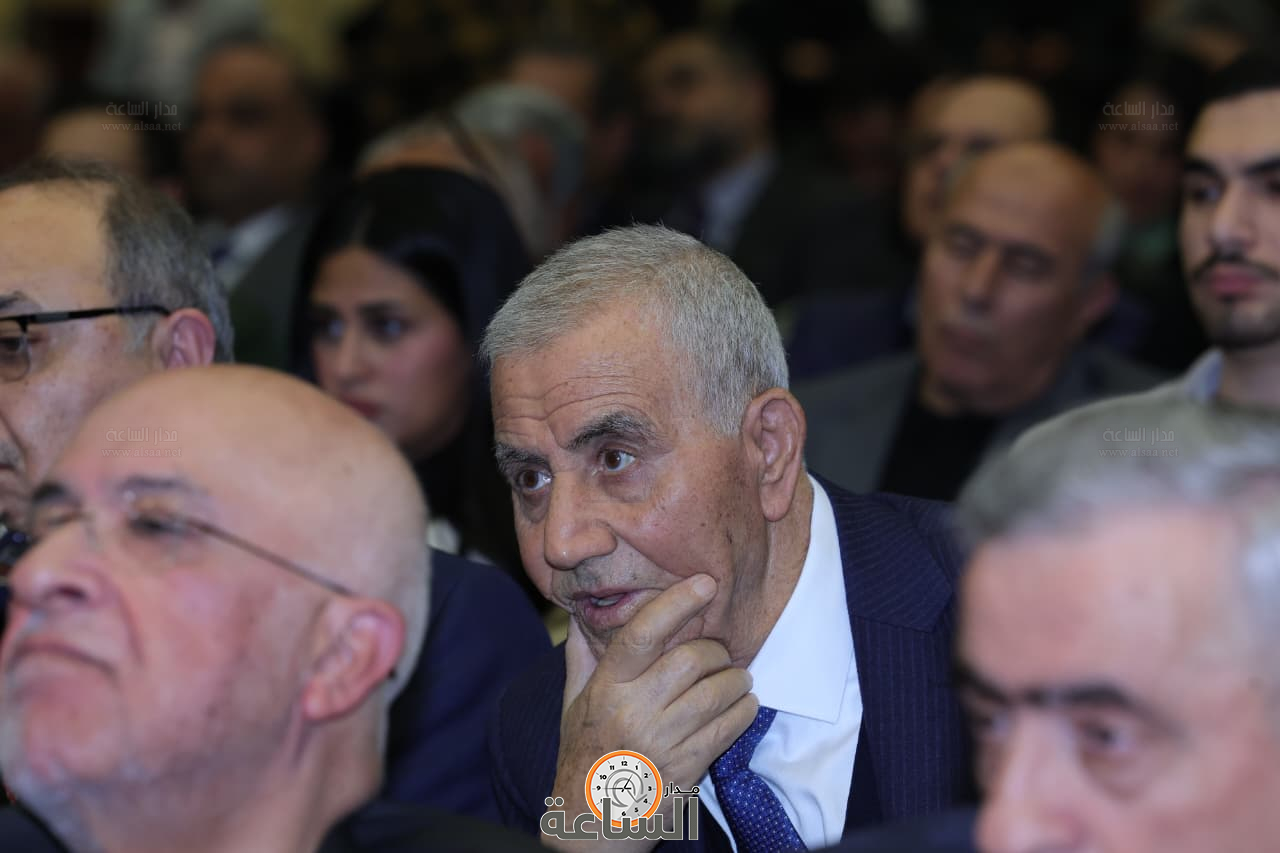 Madar Al-Saa Images 0.7823907340188517