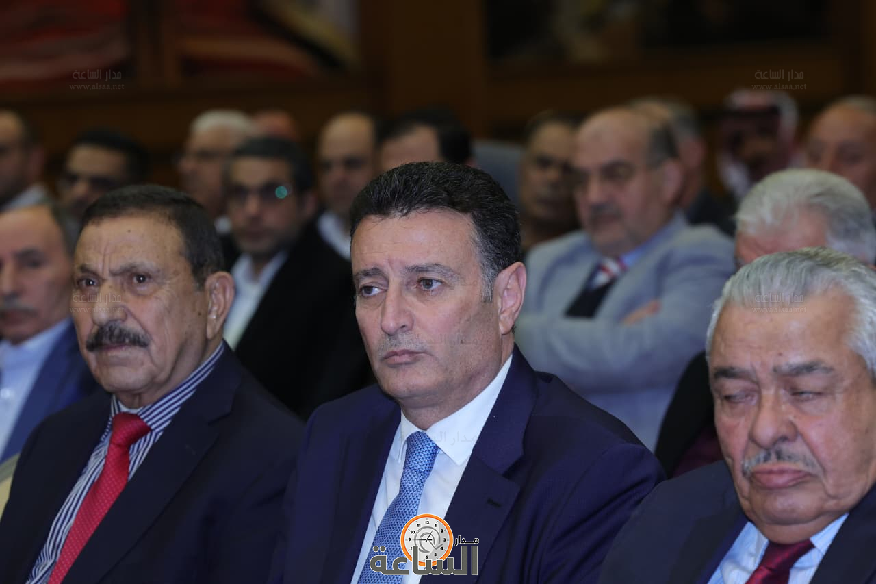 Madar Al-Saa Images 0.4602349685385646