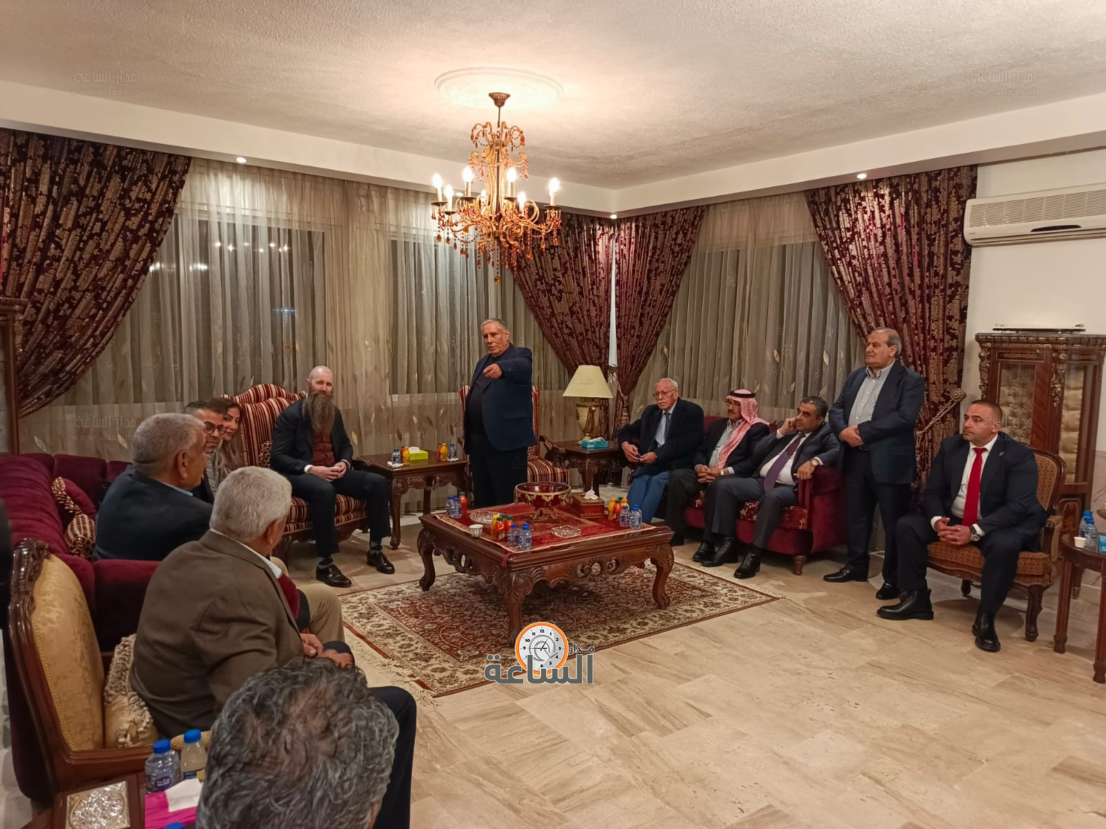 Madar Al-Saa Images 0.48967443162074165