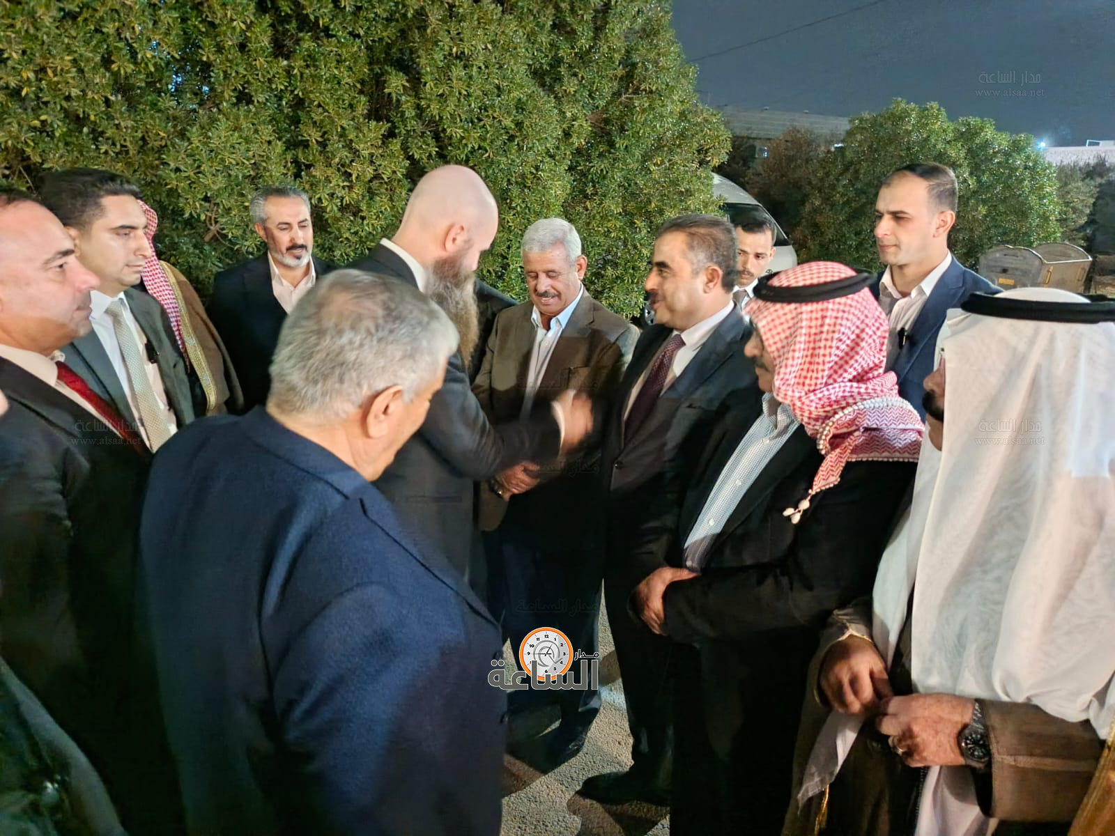 Madar Al-Saa Images 0.43951541232720615