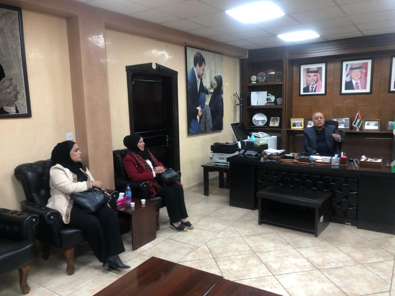 Madar Al-Saa Images 0.6771552052638228