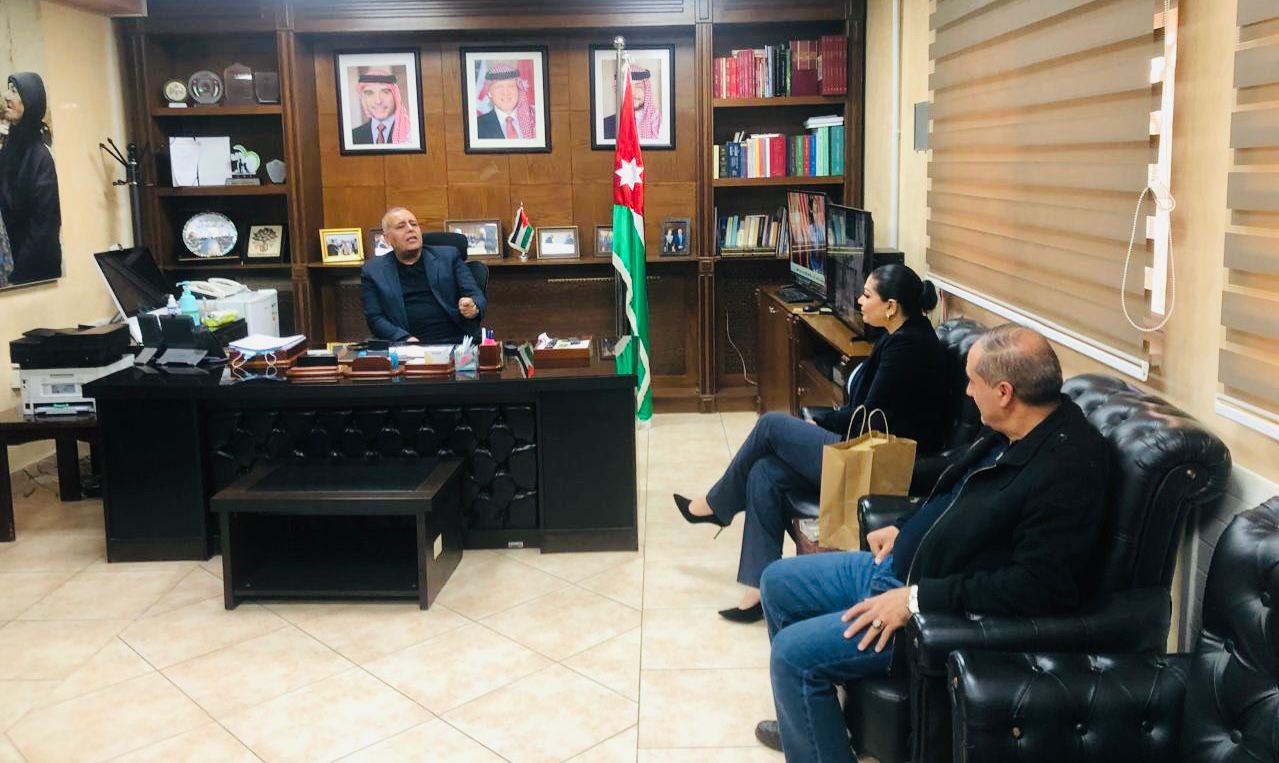 Madar Al-Saa Images 0.02989908834843491