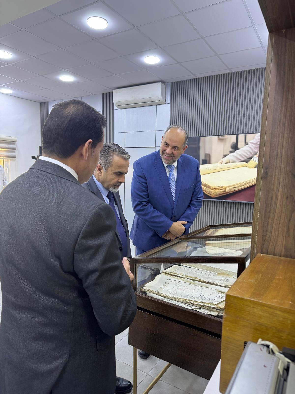 Madar Al-Saa Images 0.9333758823375162