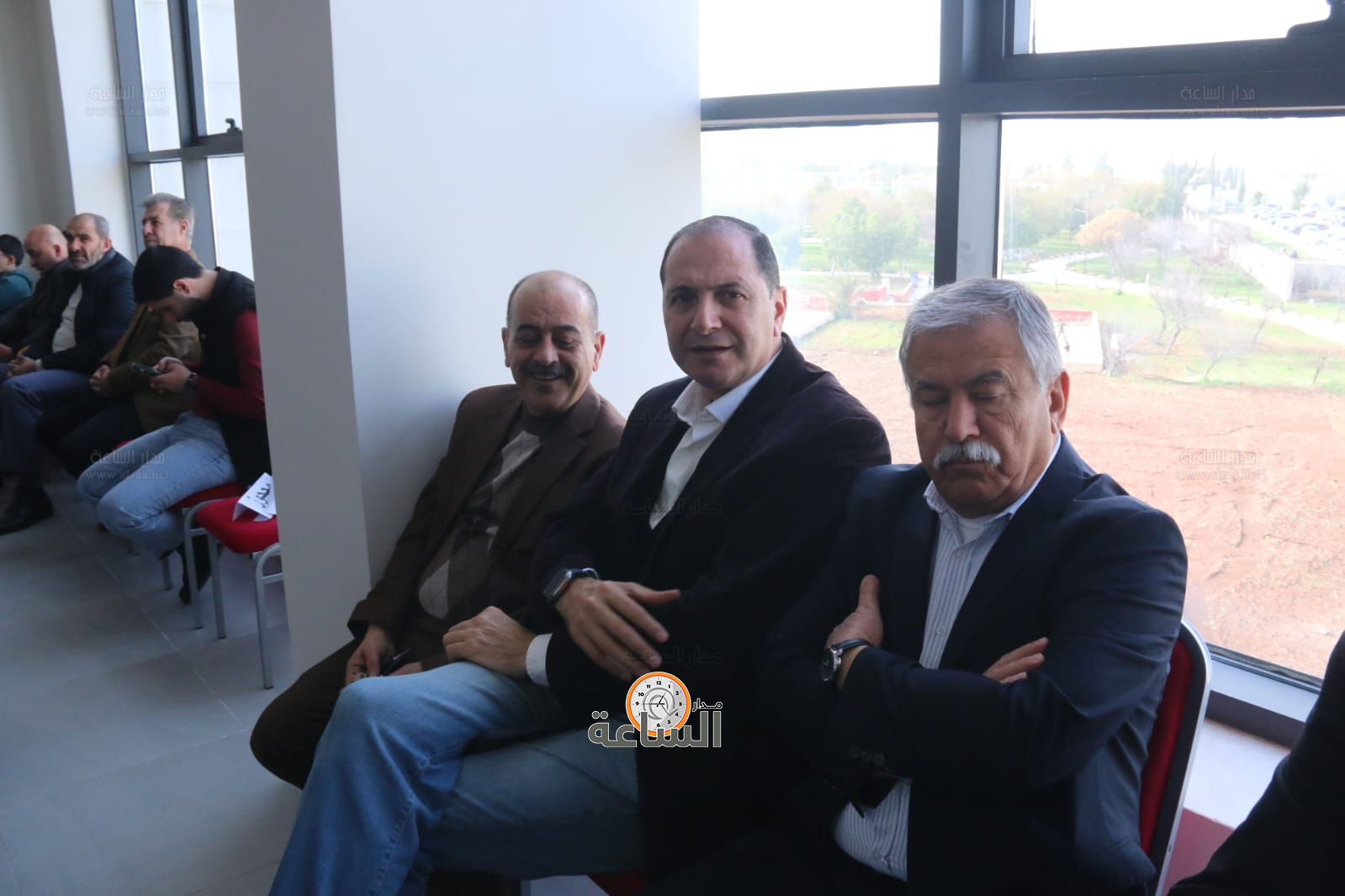 Madar Al-Saa Images 0.41676716527285207