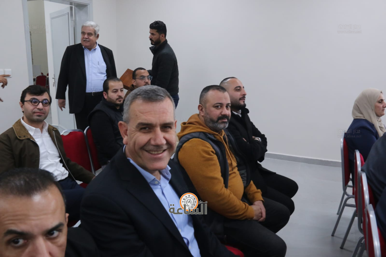 Madar Al-Saa Images 0.11896759567866921