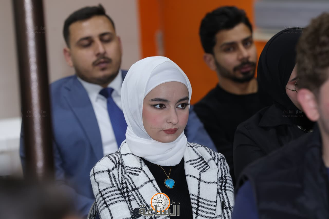 Madar Al-Saa Images 0.9170608106259547