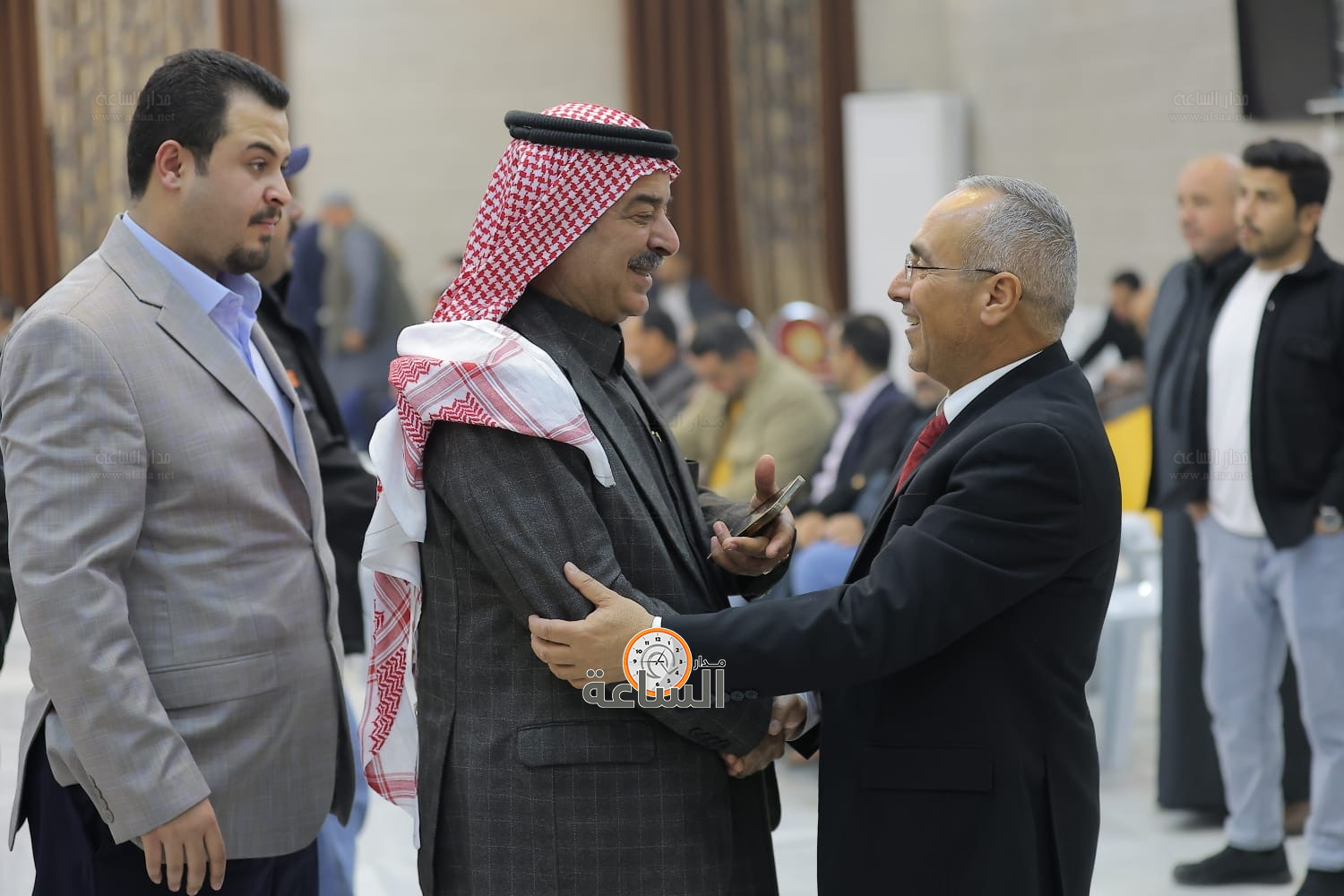 Madar Al-Saa Images 0.18689441414319707