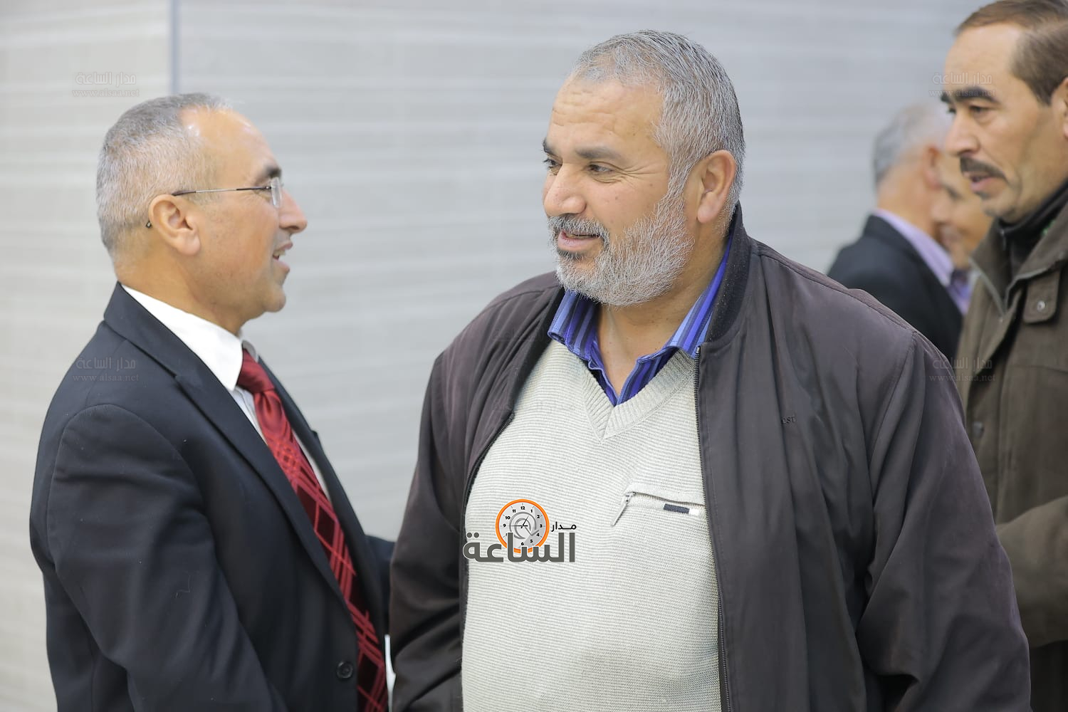 Madar Al-Saa Images 0.2775371153001118