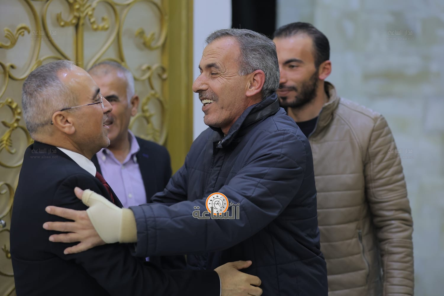 Madar Al-Saa Images 0.0868270112123154