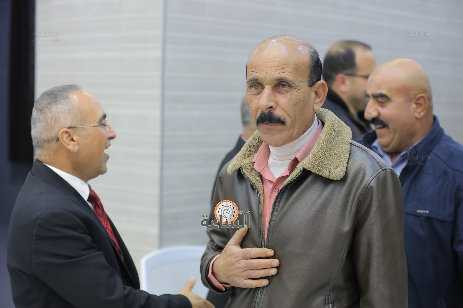 Madar Al-Saa Images 0.6715929350250881