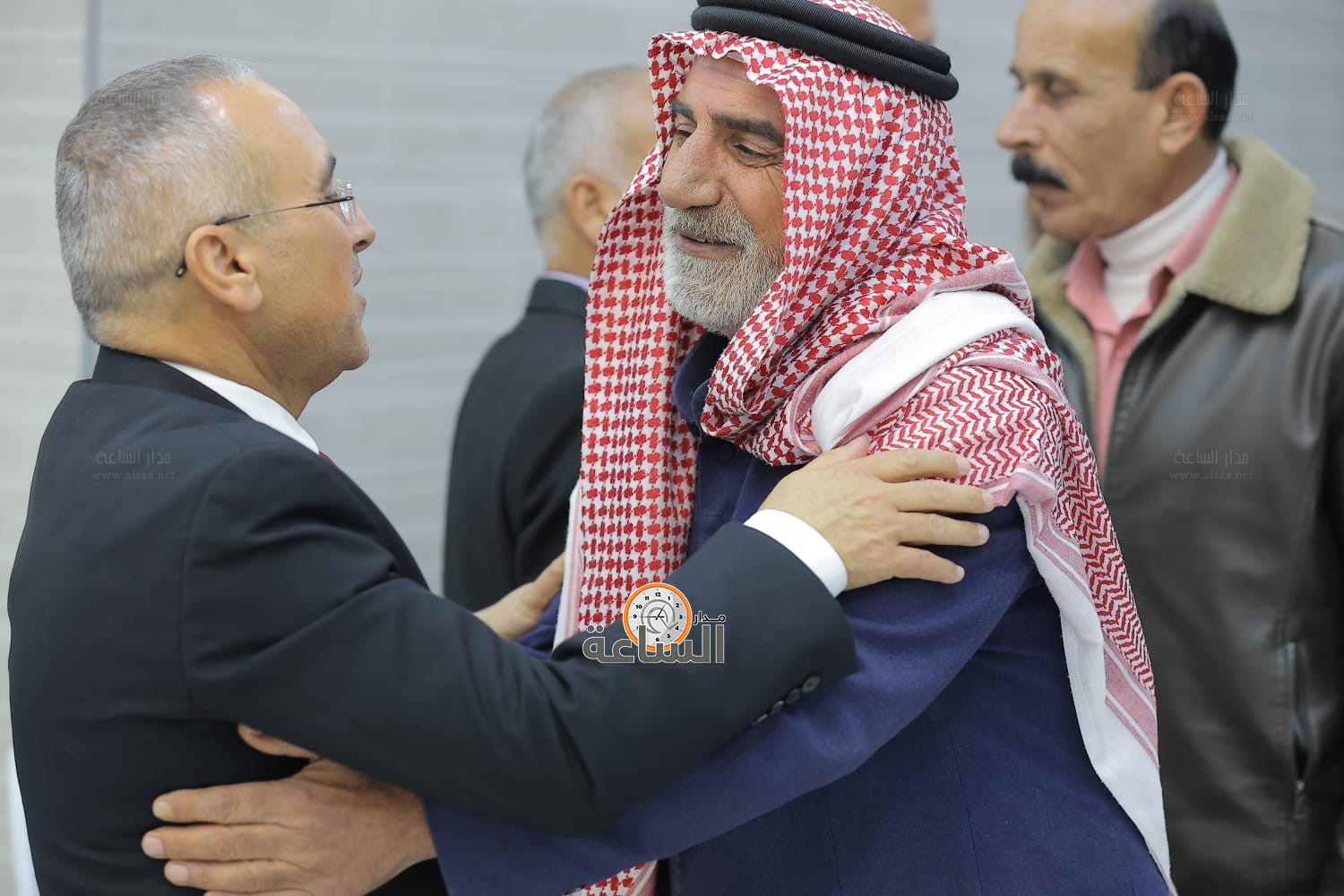 Madar Al-Saa Images 0.15198924982875173