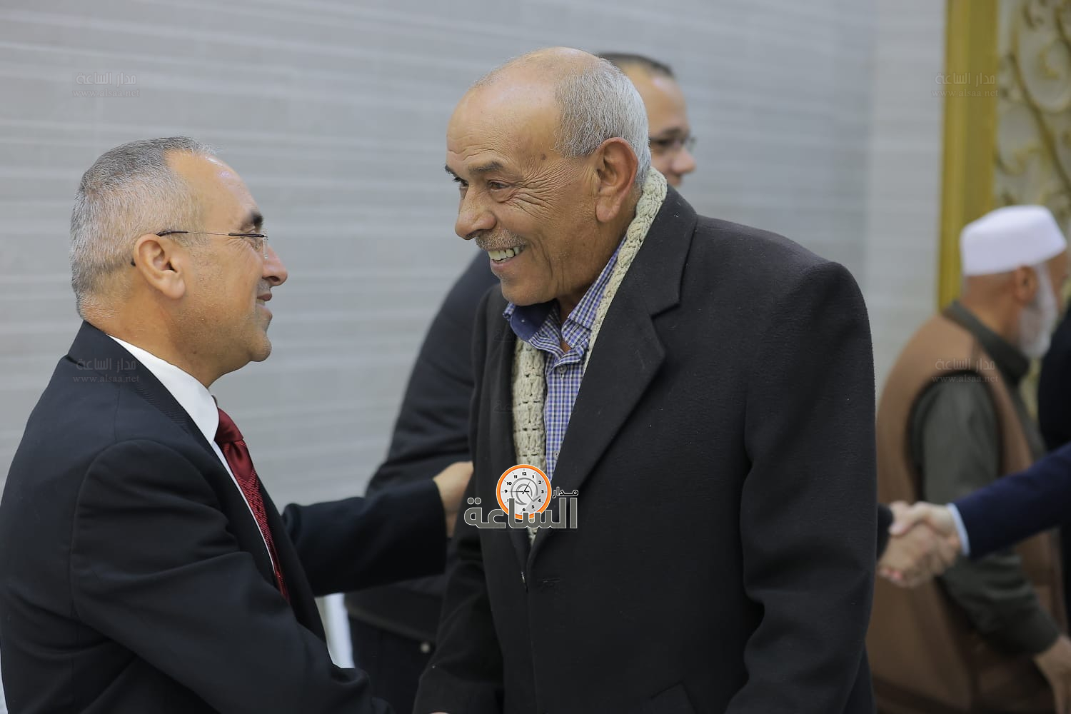 Madar Al-Saa Images 0.7634186007958333