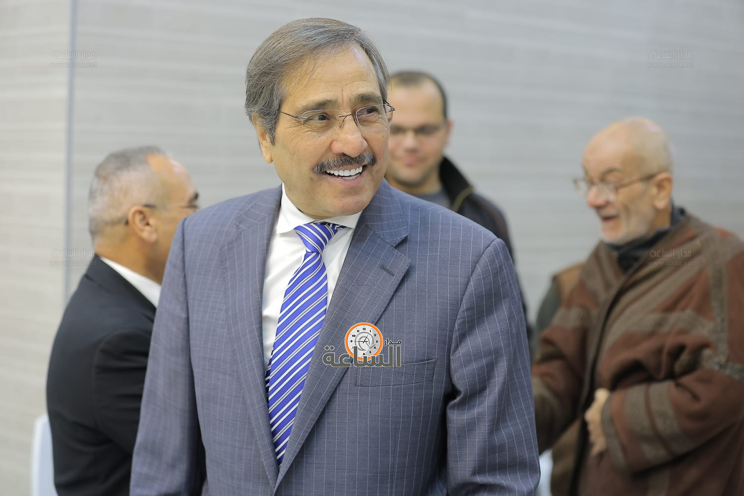 Madar Al-Saa Images 0.2583719000936473