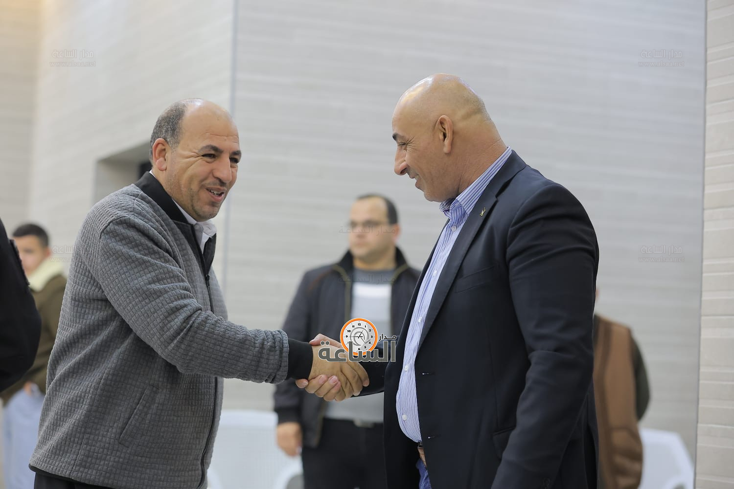 Madar Al-Saa Images 0.12078281615601782