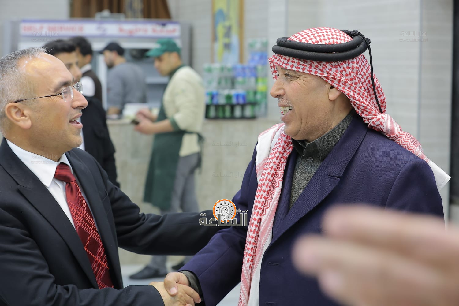 Madar Al-Saa Images 0.48142647446358455