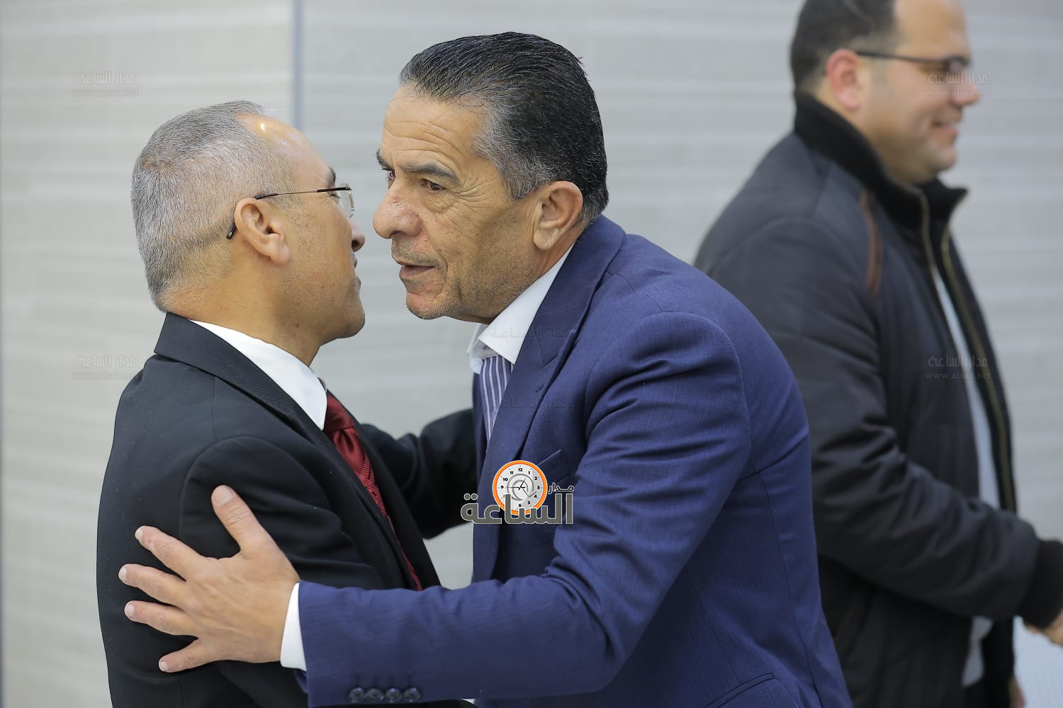 Madar Al-Saa Images 0.4466085666732227