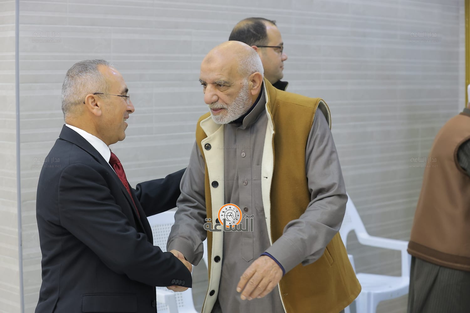 Madar Al-Saa Images 0.3386702617649249