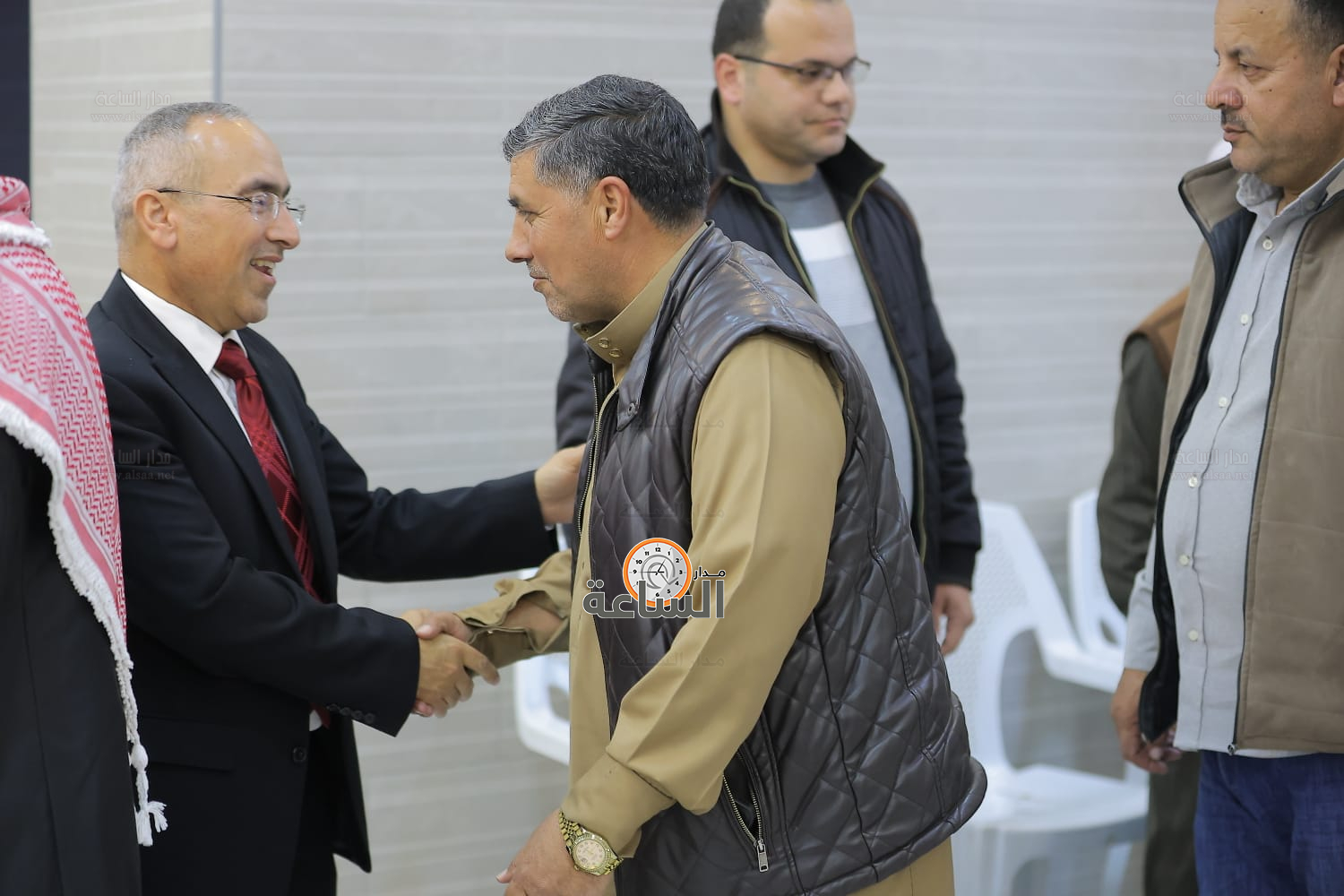 Madar Al-Saa Images 0.6392402235032464