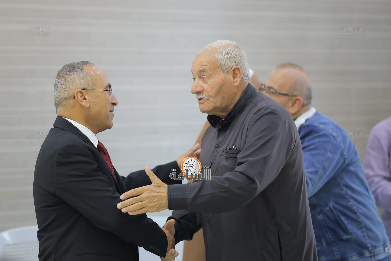 Madar Al-Saa Images 0.04653421745951469