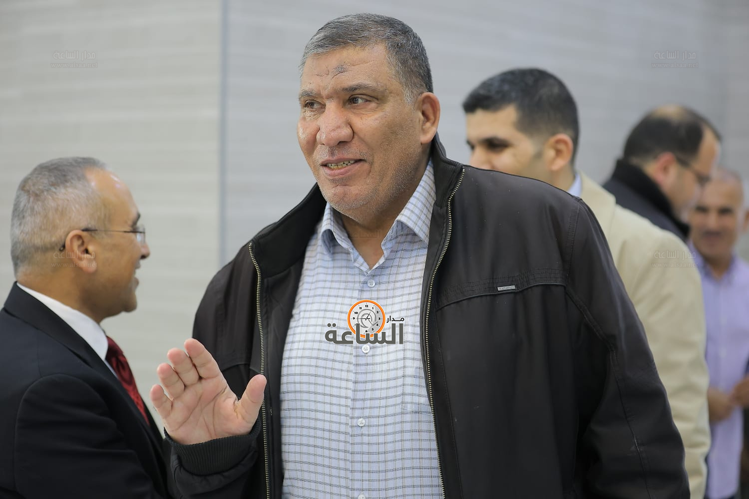 Madar Al-Saa Images 0.5736808657163402