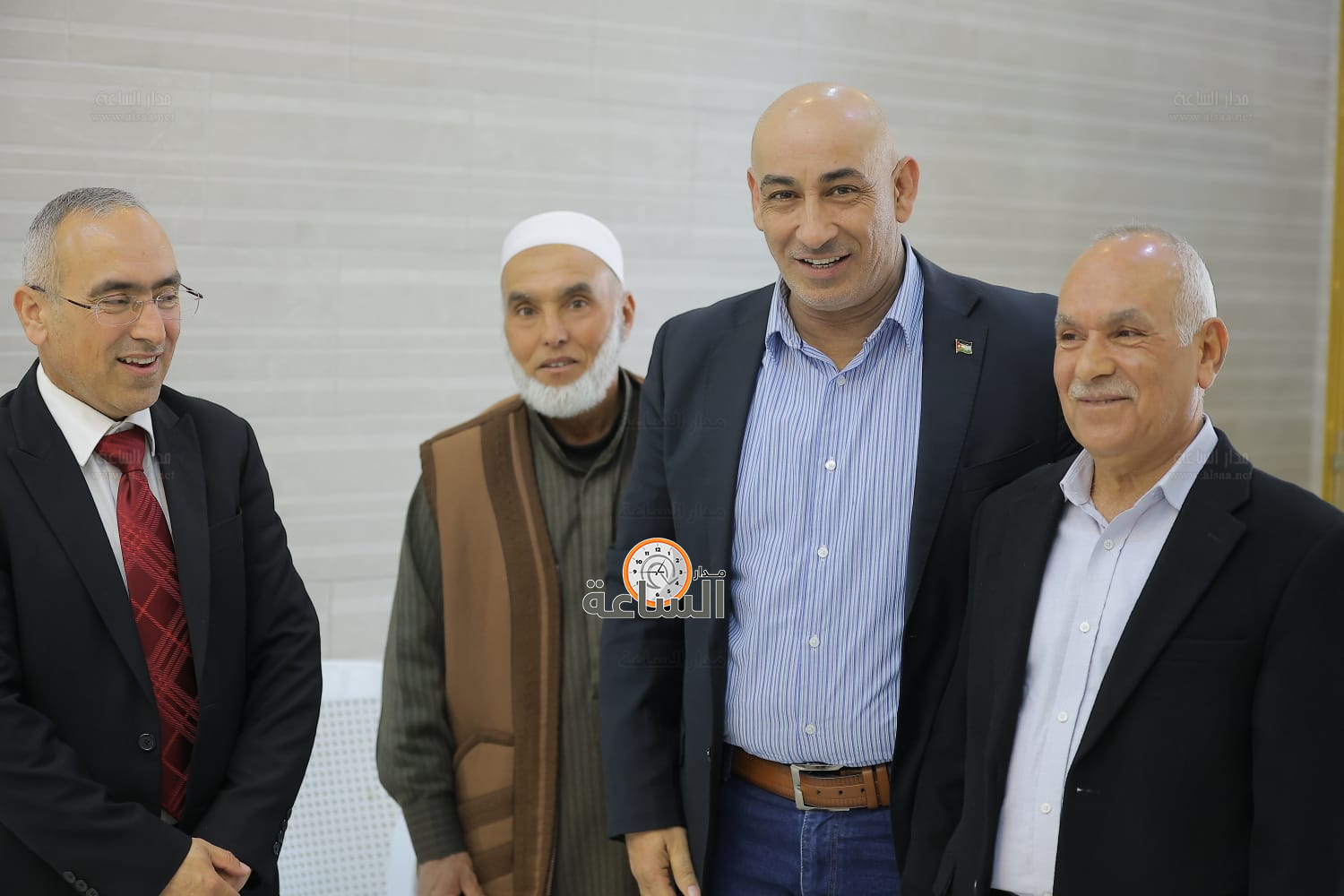 Madar Al-Saa Images 0.8432725305459997