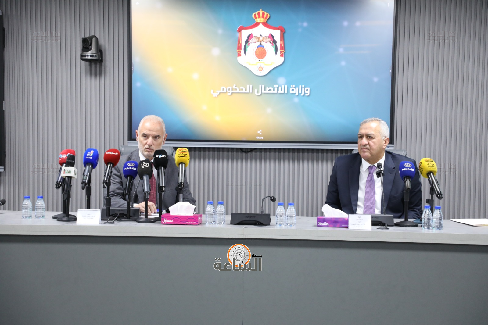 Madar Al-Saa Images 0.3736127561783592