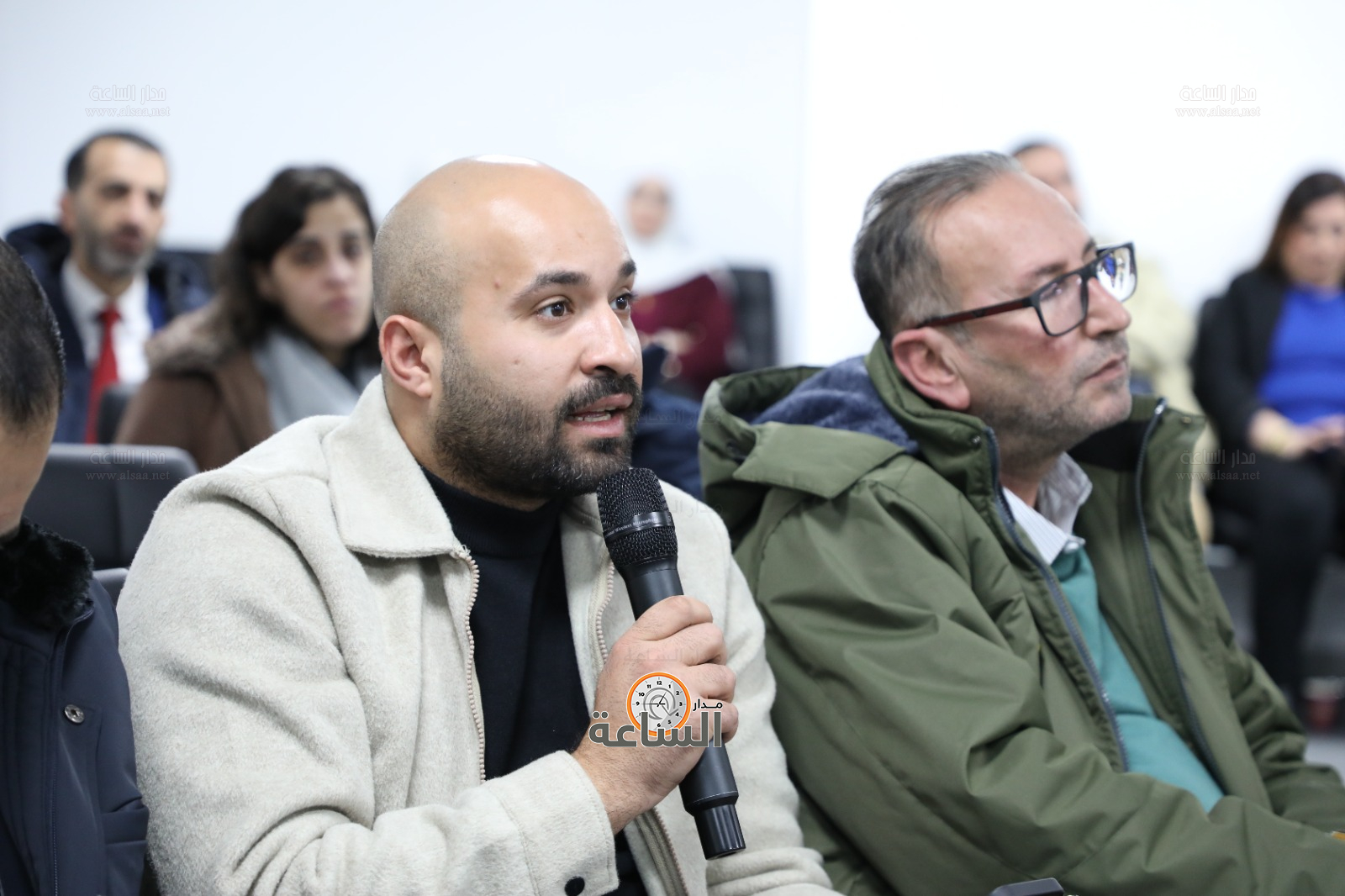 Madar Al-Saa Images 0.39773133666112126