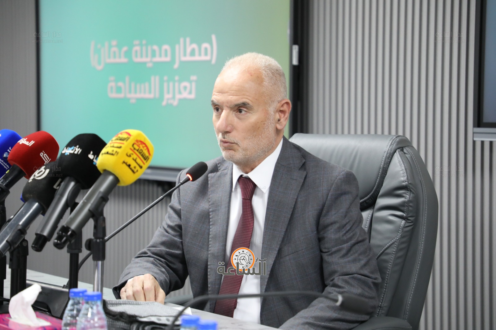 Madar Al-Saa Images 0.3133331927184557