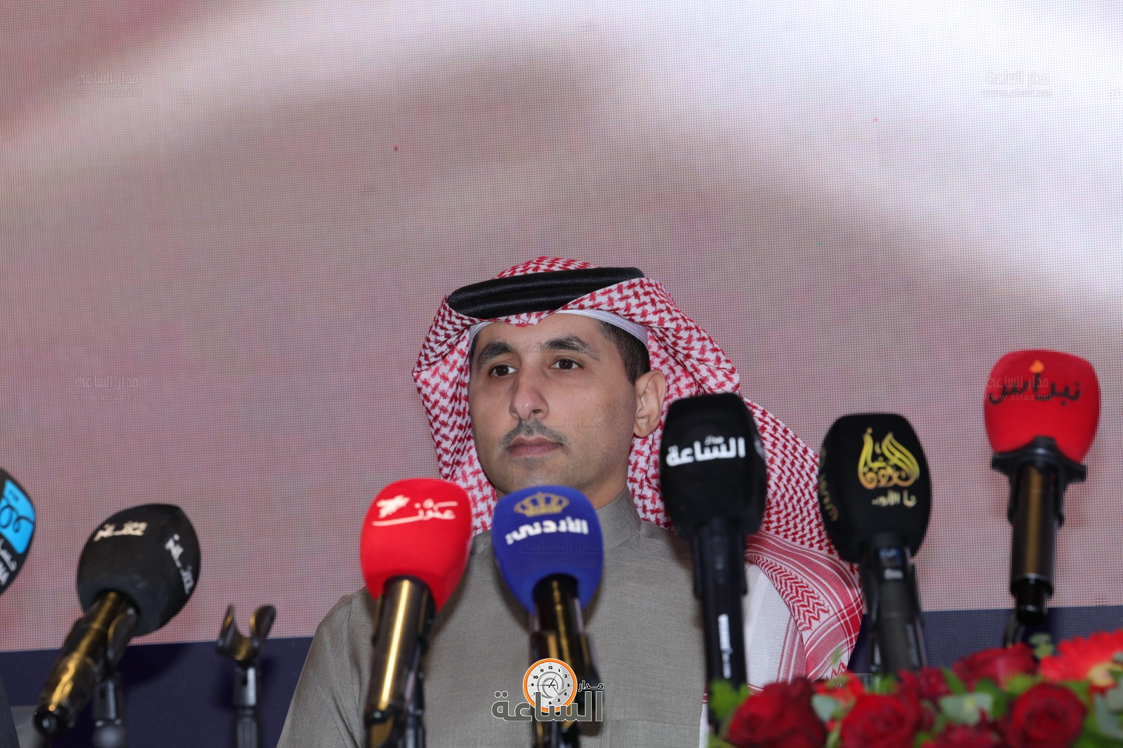 Madar Al-Saa Images 0.4888151247459859