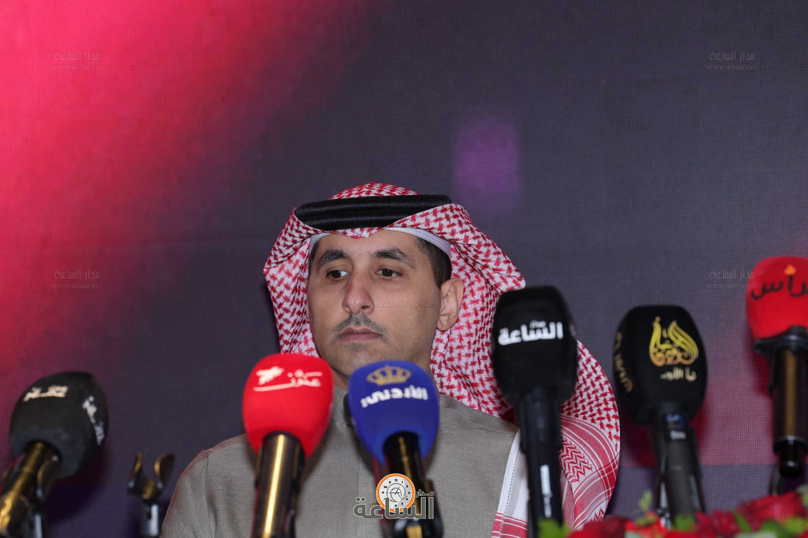 Madar Al-Saa Images 0.07447392568932942