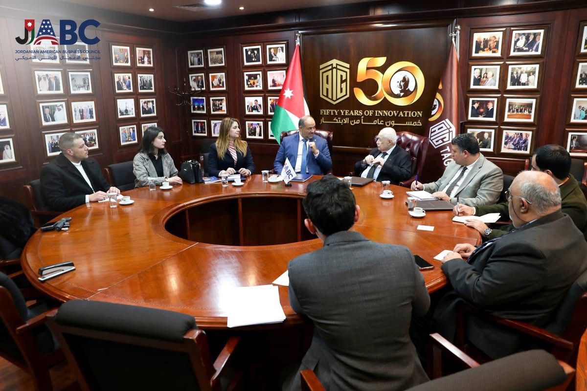 Madar Al-Saa Images 0.2052129651002823