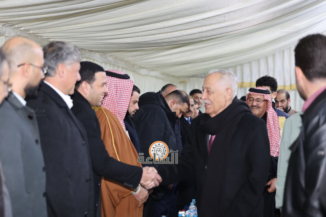 Madar Al-Saa Images 0.18596535609793396