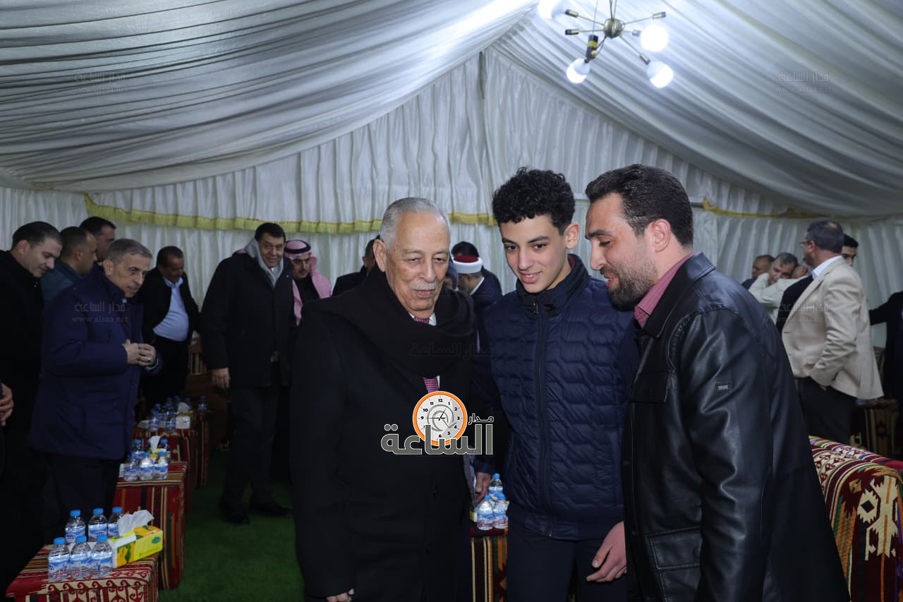 Madar Al-Saa Images 0.3541347429515387