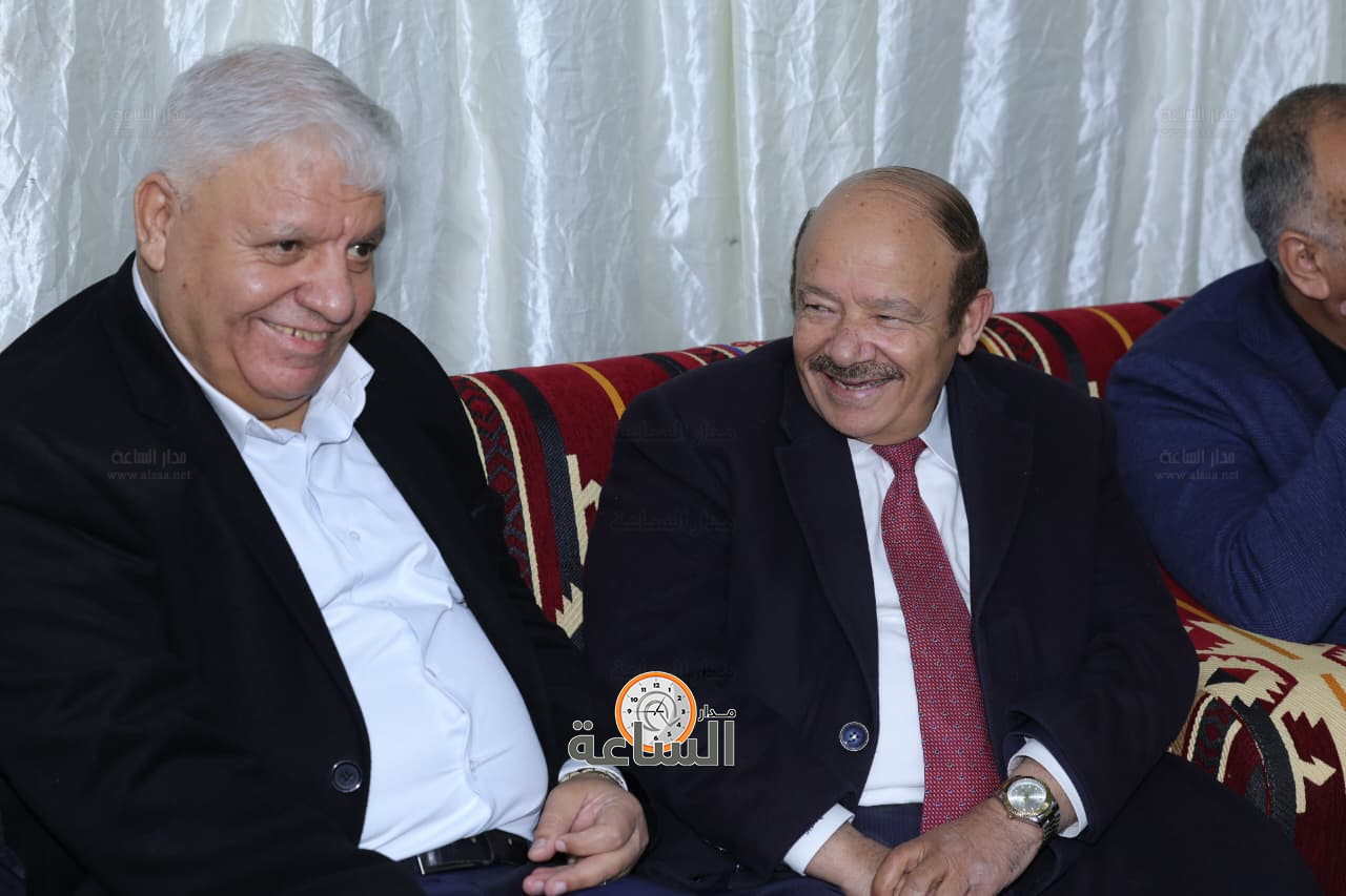 Madar Al-Saa Images 0.014837619909614186