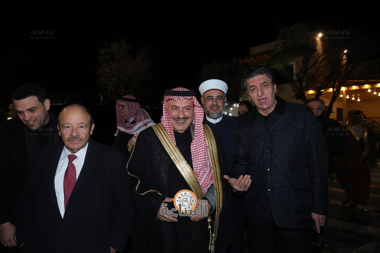 Madar Al-Saa Images 0.2717878555340779