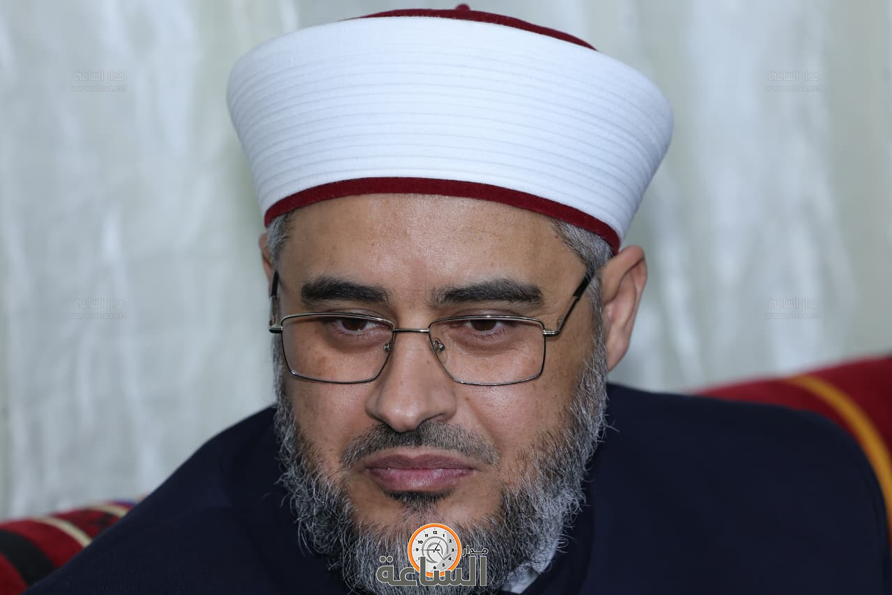 Madar Al-Saa Images 0.925151570600503