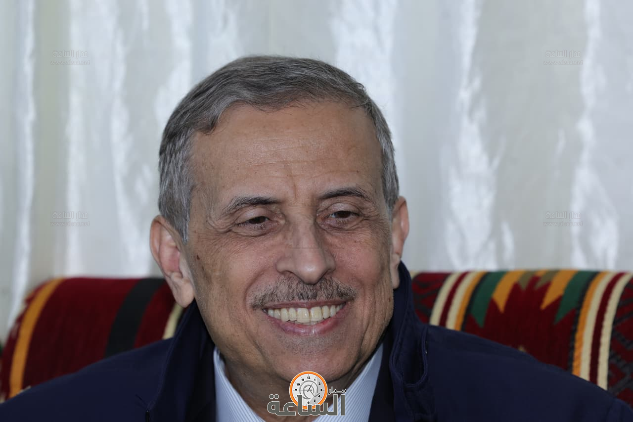 Madar Al-Saa Images 0.38021977307250654